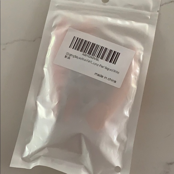 Adorable felt headbands (2) flower and feather - Picture 2 of 2